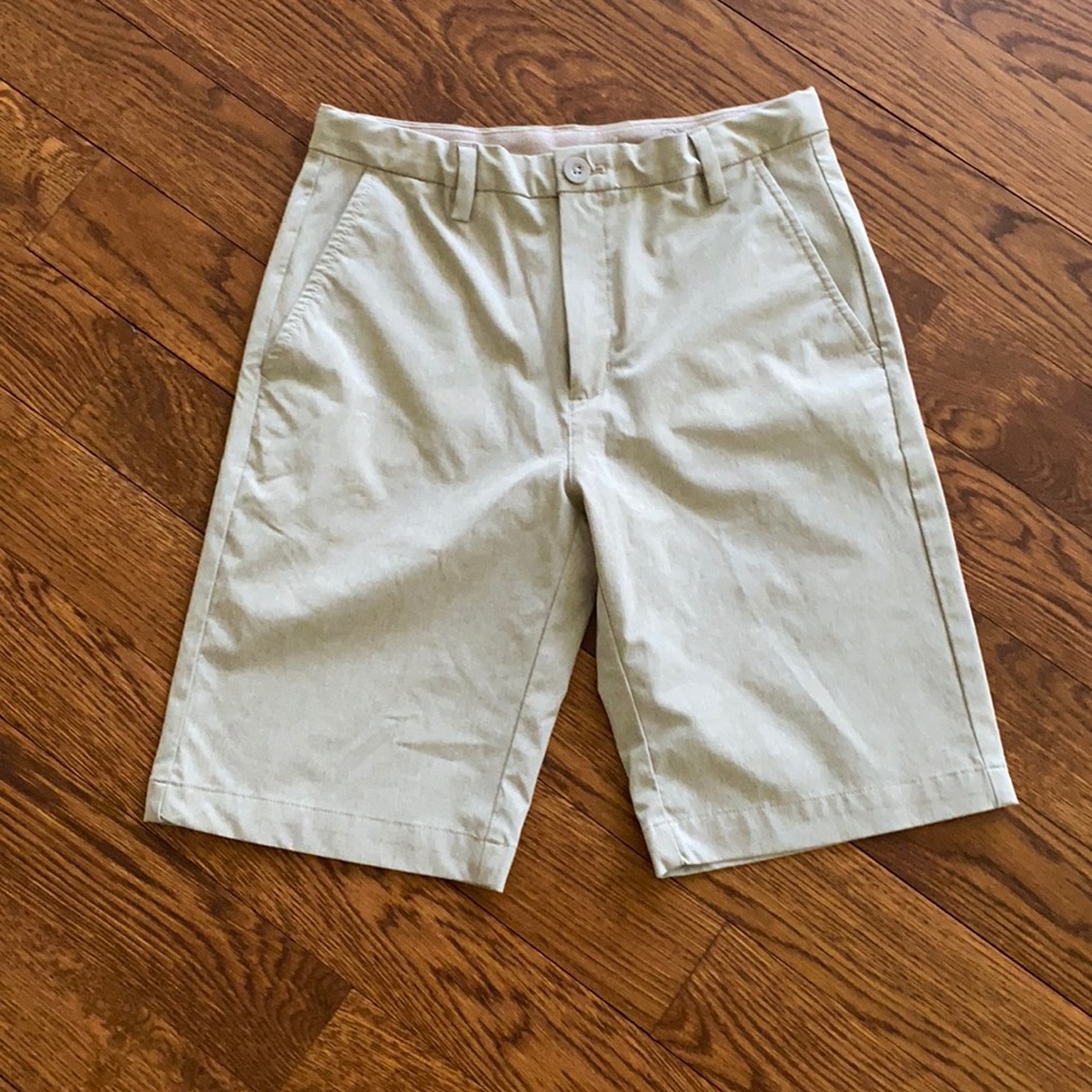 Vineyard vines Breaker boys performance shorts